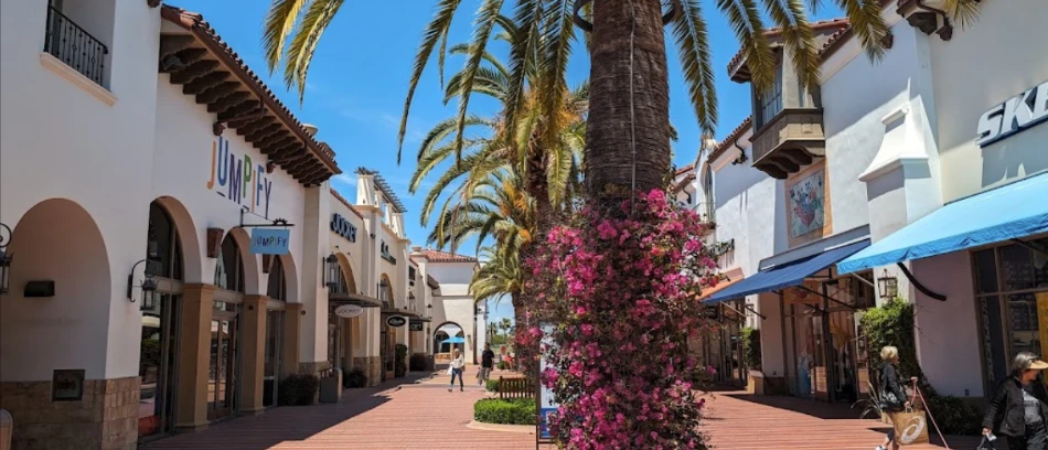 Explore San Clemente: Best Attractions & Weekend Travel Guide